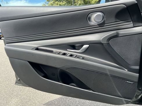 New 2026 Hyundai Elantra Limited FWD image 26