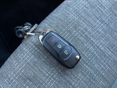 Used 2023 Ford F250 XLT image 22