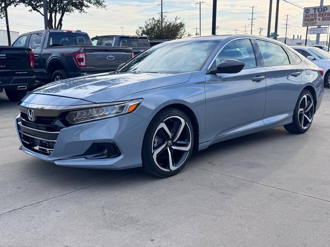Used 2022 Honda Accord Sport image 1