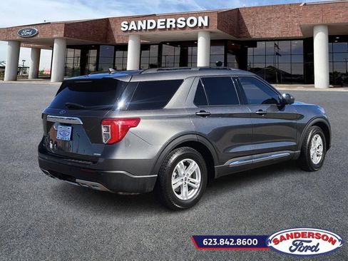 Certified 2020 Ford Explorer XLT w/ Equipment Group 202A image 3
