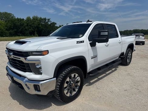 Used 2025 Chevrolet Silverado 3500 LT w/ Texas Edition AWD/4WD image 1