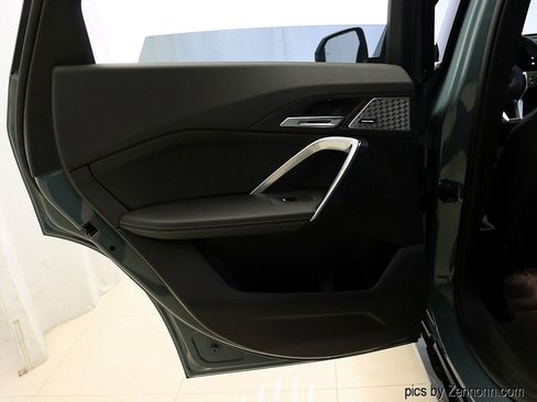 Used 2025 BMW X1 xDrive28i w/ Technology Package image 27