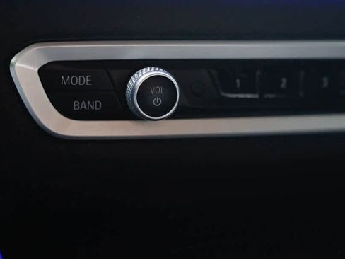 Used 2020 BMW X7 xDrive40i w/ Cold Weather Package image 38