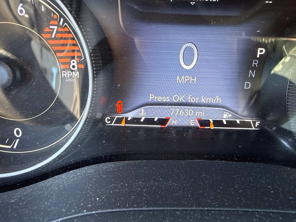 Used 2019 Jeep Cherokee Limited w/ Technology Group AWD/4WD image 5