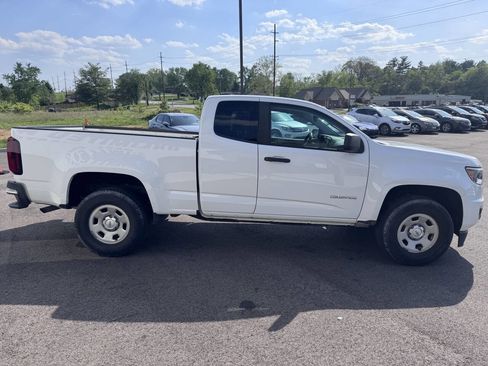 Used 2018 Chevrolet Colorado W/T RWD image 5
