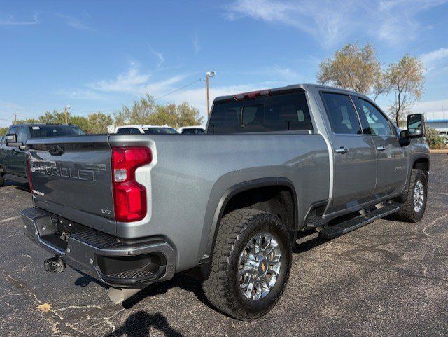 Used 2024 Chevrolet Silverado 2500 LTZ w/ LTZ Convenience Package AWD/4WD image 7