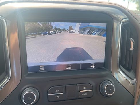 Certified 2022 Chevrolet Silverado 1500 High Country image 27