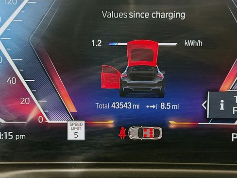 Used 2023 BMW i4 eDrive35 w/ Premium Package RWD image 19