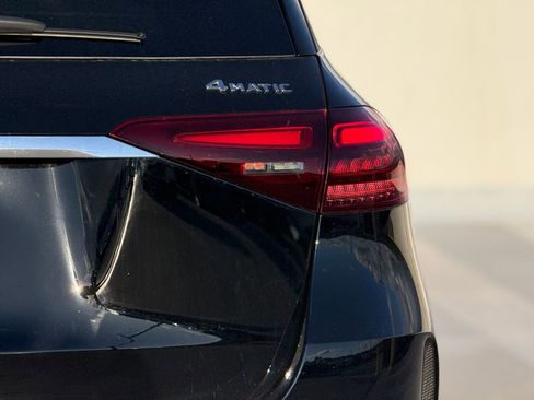 New 2026 Mercedes-Benz GLE 450e 4MATIC image 14