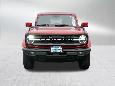 Used 2022 Ford Bronco Outer Banks image 2