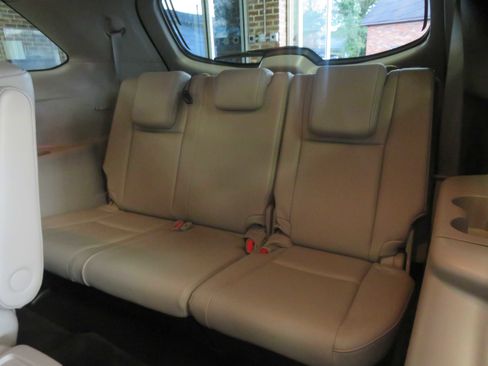 Used 2014 Toyota Highlander Limited image 22