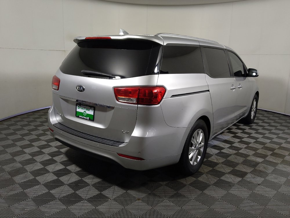 Used 2016 Kia Sedona LX w/ LX Convenience Package FWD image 9