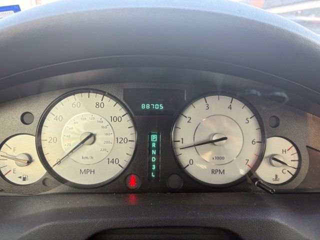Used 2009 Chrysler 300 LX RWD image 4