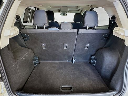 Used 2021 Ford EcoSport SE w/ SE Convenience Package image 26