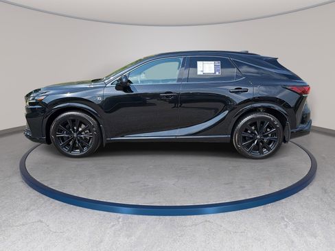 Used 2024 Lexus RX 500h F Sport w/ Convenience Package image 8