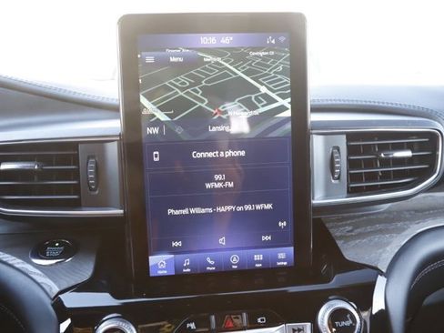 Used 2021 Ford Explorer Platinum w/ Equipment Group 601A image 29