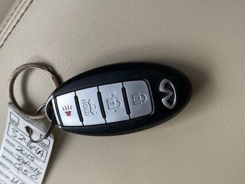 Used 2015 INFINITI Q50 Premium w/ Navigation Package RWD image 19