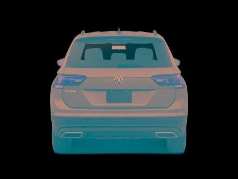 Used 2020 Volkswagen Tiguan S image 20