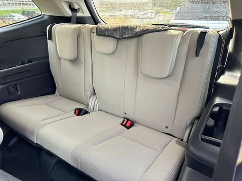 Used 2023 Subaru Ascent Premium w/ Convenience Package AWD/4WD image 10