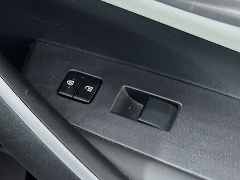 Used 2024 Toyota Corolla SE FWD image 29