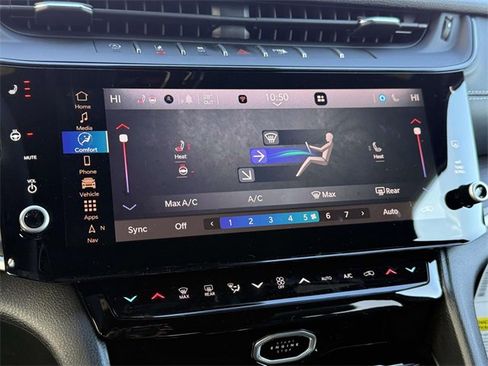 New 2026 Jeep Grand Cherokee Laredo image 11