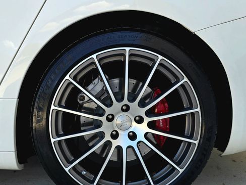 Used 2018 Maserati Ghibli S GranSport RWD image 58
