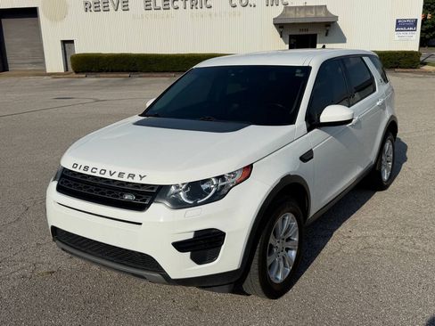 Used 2016 Land Rover Discovery Sport SE AWD/4WD image 10