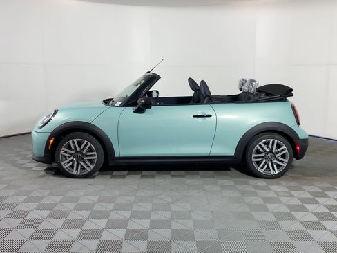 New 2026 MINI Cooper S image 2