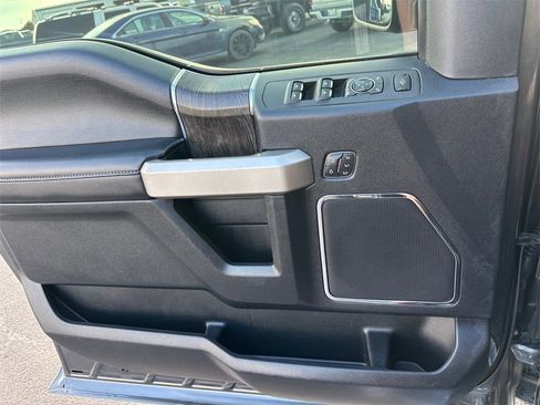 Used 2020 Ford F350 Lariat w/ Lariat Ultimate Package image 21