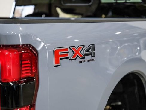 Used 2026 Ford F250 Platinum AWD/4WD image 35