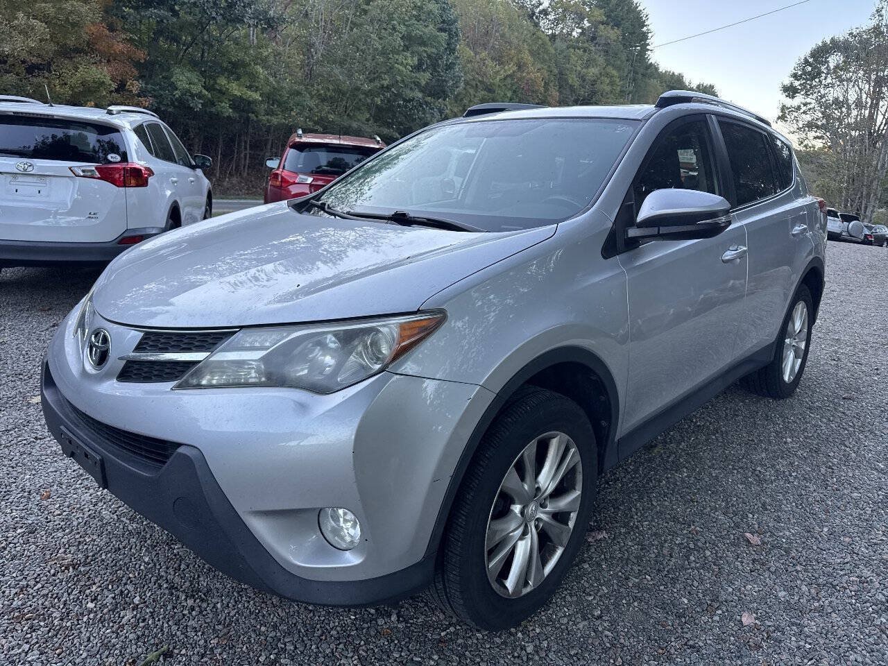 Used 2015 Toyota RAV4 Limited AWD/4WD image 5