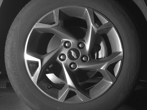 Used 2025 Chevrolet Trax LT w/ LT Convenience Package FWD image 13