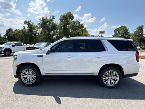 Used 2021 GMC Yukon Denali w/ Denali Premium Package AWD/4WD image 5