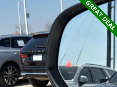 Used 2024 Mercedes-Benz GLS 450 4MATIC image 12