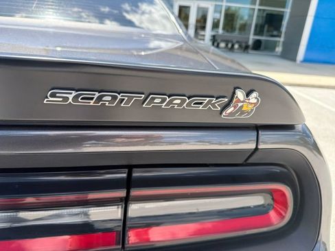 Used 2023 Dodge Challenger R/T Scat Pack RWD image 9