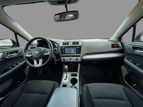 Used 2015 Subaru Outback 2.5i Premium AWD/4WD image 9