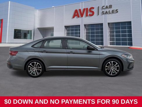 Used 2025 Volkswagen Jetta Sport FWD image 5