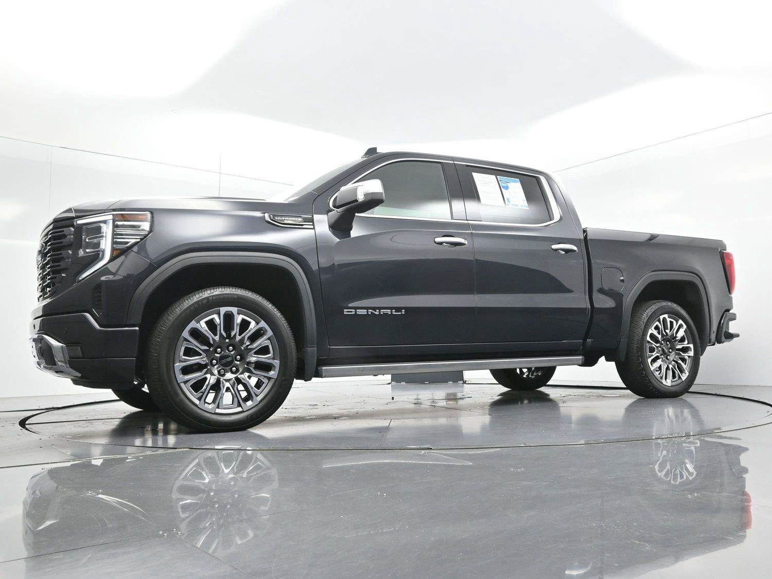 Used 2023 GMC Sierra 1500 Denali Ultimate AWD/4WD image 21