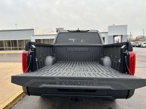 New 2026 Toyota Tundra SR5 w/ SR5 Convenience Package AWD/4WD image 9