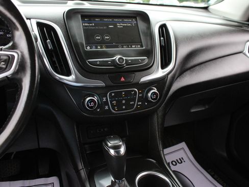 Used 2019 Chevrolet Equinox LT w/ Driver Convenience Package FWD image 37