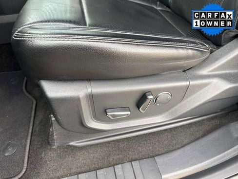 Used 2017 Ford F350 Lariat image 25