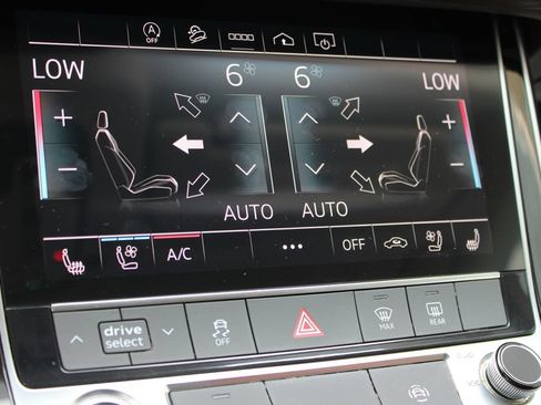Used 2022 Audi Q8 Premium Plus AWD/4WD image 12