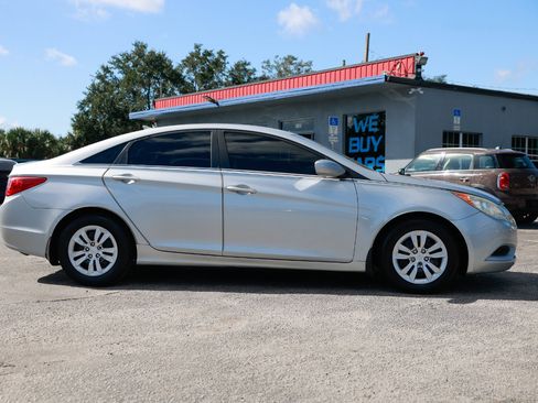 Used 2011 Hyundai Sonata GLS image 13