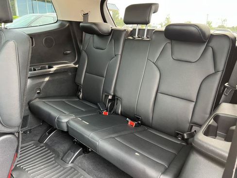 Used 2022 Kia Telluride SX w/ SX Prestige Package AWD/4WD image 6