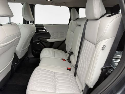 New 2026 Mitsubishi Outlander SEL AWD/4WD image 24