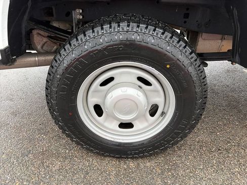 Used 2021 Ford F250 XL w/ Power Equipment Group AWD/4WD image 16