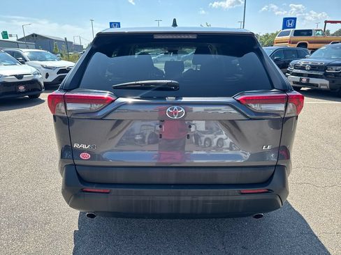 Used 2023 Toyota RAV4 LE FWD image 6