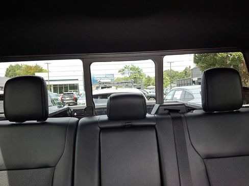 Used 2023 Ford F150 Lariat AWD/4WD image 13