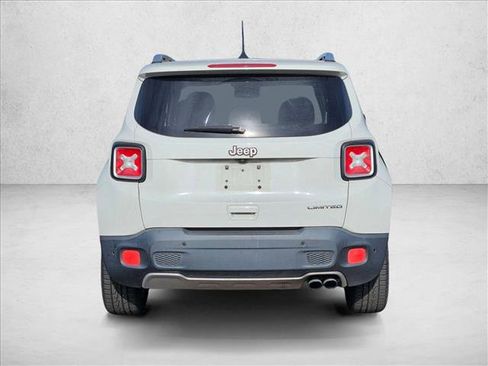 Used 2018 Jeep Renegade Limited w/ UConnect 8.4 Nav Group image 5