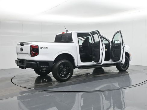 New 2025 Ford Ranger Lariat w/ FX4 Off-Road Package image 5